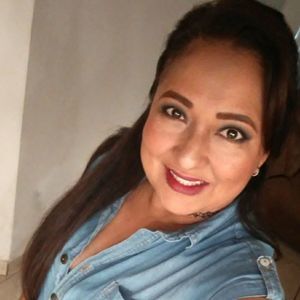 Meet your Posher, Maria de pilar